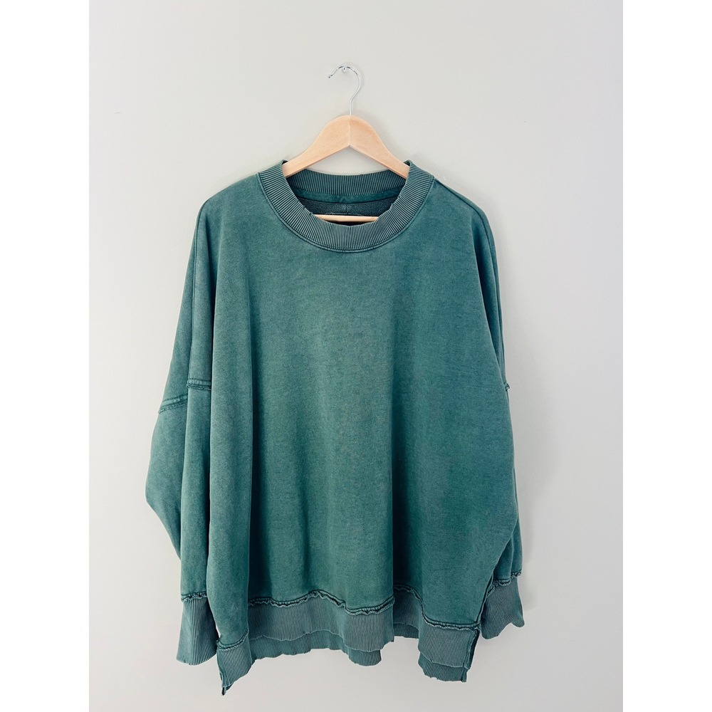 Aerie Womens Oversized Crewneck Sweatshirt Green Washed Fleece Medium 0096